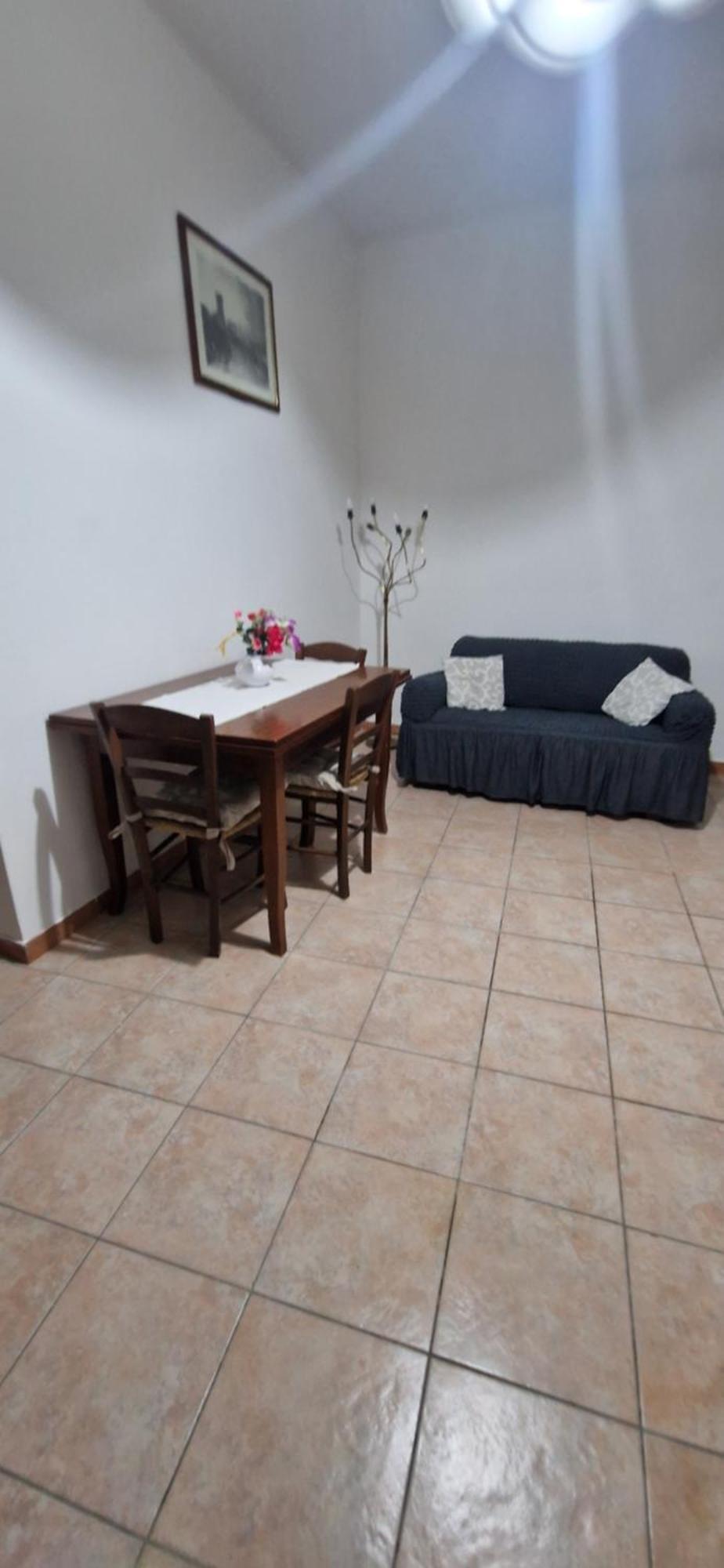 דירות אסמיני Casa Grilla מראה חיצוני תמונה